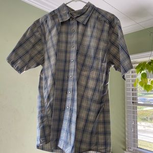 Bundle of 3 shirts
